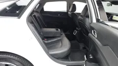 2023 Kia K5 Prestige — фото 12