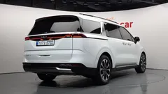 2023 Kia Carnival Diesel 9-Seater Noblesse — фото 2