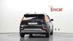 2023 Kia Niro Prestige — фото 4