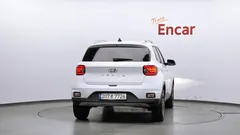 2023 Hyundai Venue 1,6 Premium — фото 4