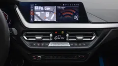 2023 BMW 1-Series 120i M Sports — фото 19
