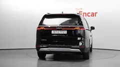 2023 Kia Carnival Diesel 9-Seater Prestige — фото 4