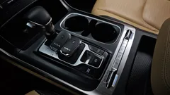 2023 Kia Carnival Diesel 9-Seater Prestige — фото 9