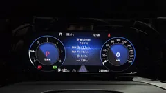 2023 Volkswagen Golf 2.0 TDI Prestige — фото 8