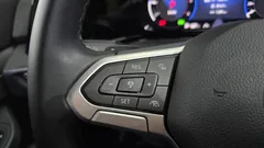 2023 Volkswagen Golf 2.0 TDI Prestige — фото 17