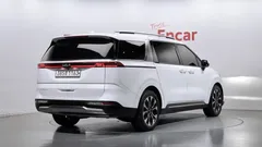 2023 Kia Carnival Diesel 9-Seater Noblesse — фото 2