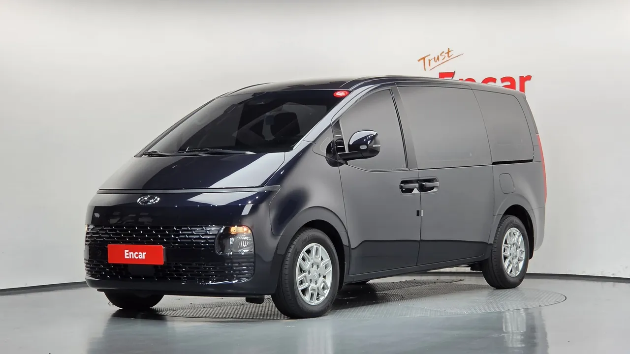2024 Hyundai Staria Cargo 5-Seater