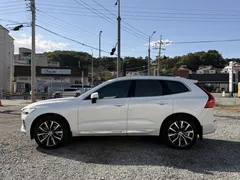 2024 Volvo XC60 B6 Ultimate Bright — фото 2