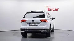 2023 Volkswagen Tiguan 2.0 TDI Prestige — фото 4