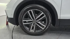 2023 Volkswagen Tiguan 2.0 TDI Prestige — фото 5
