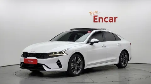 2023 Kia K5 Signature