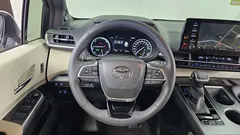 2023 Toyota Sienna 2.5 Hybrid AWD — фото 13