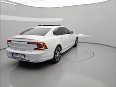 2023 Volvo S90 T8 AWD Ultimate Bright — фото 4