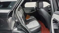 2023 Land Rover Range Rover Evoque P250 R-Dynamic SE — фото 15