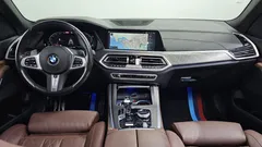 2022 BMW X5 xDrive 40i M Sport — фото 7