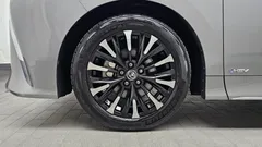 2024 Toyota Alphard 2.5 HEV Executive AWD — фото 5