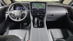 2024 Toyota Alphard 2.5 HEV Executive AWD — фото 7