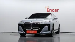 2023 BMW 7-Series 740i sDrive M Sport Individual — фото 3