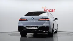 2023 BMW 7-Series 740i sDrive M Sport Individual — фото 4