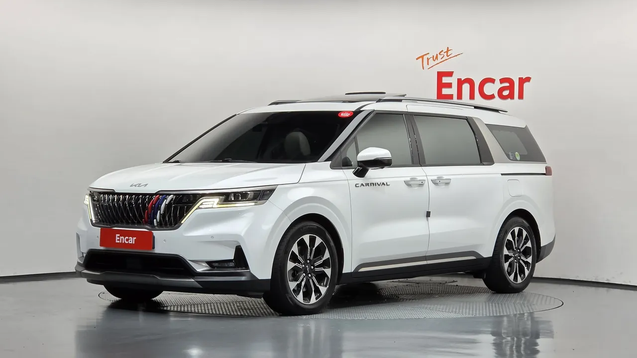 2022 Kia Carnival Gasoline 9-Seater Signature