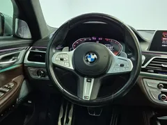2022 BMW 7-Series 740Li xDrive M Sport Package — фото 9