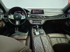 2022 BMW 7-Series 740Li xDrive M Sport Package — фото 14