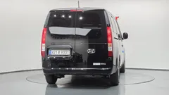 2023 Hyundai Staria Cargo 3-Seater — фото 4
