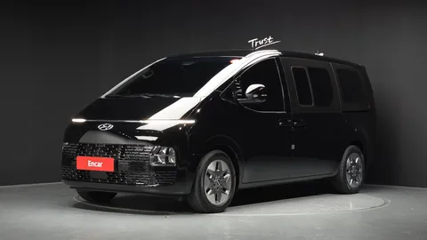 2024 Hyundai Staria Tourer 11-Seater