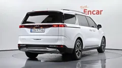 2023 Kia Carnival Diesel 9-Seater Noblesse — фото 2