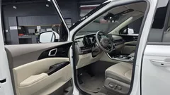 2023 Kia Carnival Diesel 9-Seater Noblesse — фото 10