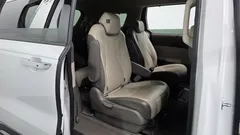 2023 Kia Carnival Diesel 9-Seater Noblesse — фото 12