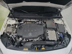 2022 Mercedes-Benz A-Class A200d Sedan — фото 6