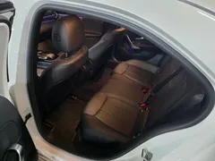 2022 Mercedes-Benz A-Class A200d Sedan — фото 16