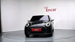 2023 Mini Cooper 5Door Resolute Edition — фото 3
