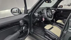 2023 Mini Cooper 5Door Resolute Edition — фото 10