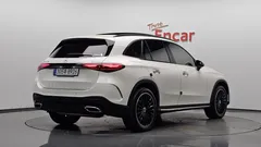 2023 Mercedes-Benz GLC-Class GLC300 4MATIC Online Special — фото 2