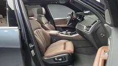 2022 BMW X5 xDrive 45e M Sport — фото 11