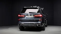 2022 BMW X7 xDrive 40i M Sport 6STR — фото 4