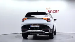 2024 Kia Sportage Signature 2WD — фото 4