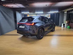 2023 Lexus NX Premium — фото 2