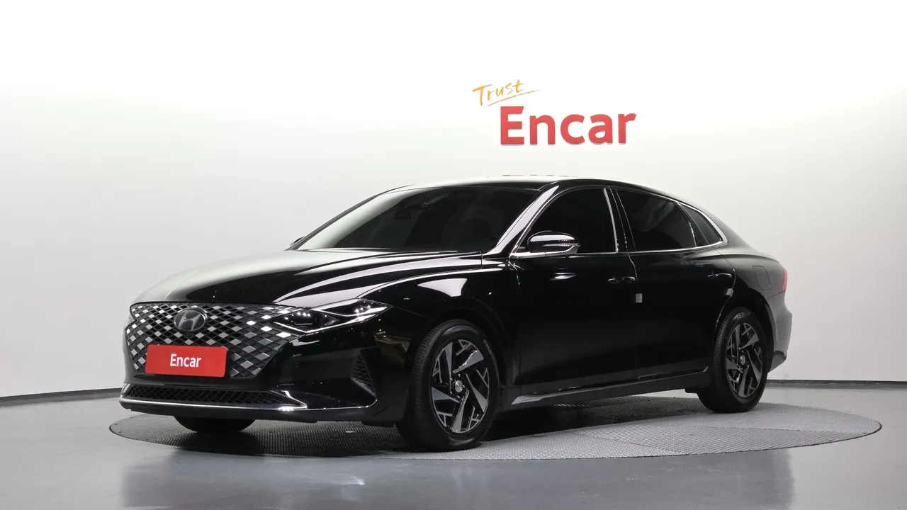 2022 Hyundai Grandeur Le Blanc