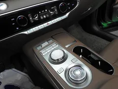 2023 Genesis GV70 2.5T Gasoline 2WD — фото 20