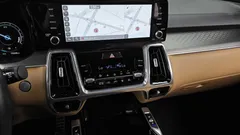 2023 Kia Sorento HEV 1.6 2WD — фото 13