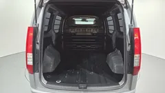 2023 Hyundai Staria Cargo 3-Seater — фото 12
