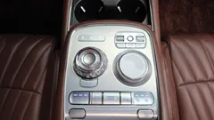 2022 Genesis G90 Gasoline 3.5 Turbo AWD — фото 9