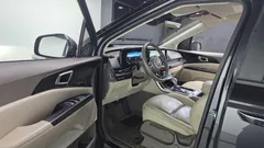 2023 Kia Carnival Diesel 9-Seater Prestige — фото 10