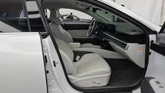 2023 Hyundai Grandeur Premium — фото 11
