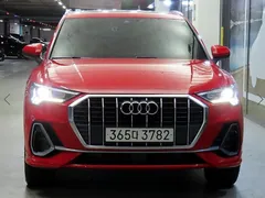 2022 Audi Q3 35 TDI Quattro Premium — фото 2