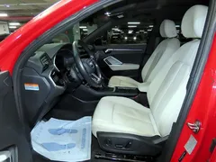 2022 Audi Q3 35 TDI Quattro Premium — фото 6