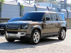 2023 Land Rover Defender 110 D300 HSE — фото 13